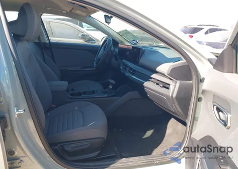 2025 Kia K4 Ex from USA, damaged, VIN 3KPFU4DE2SE056320